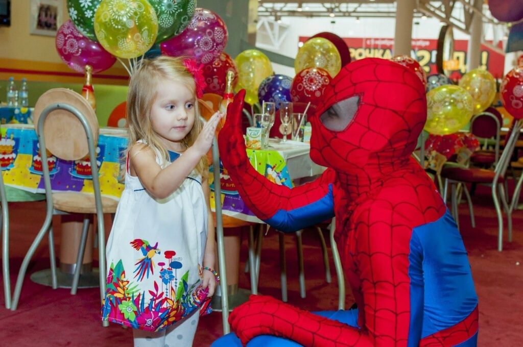 Аниматор Человек Паук