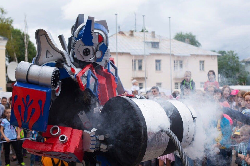 Шоу с дымовой пушкой